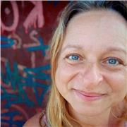 Profesora nativa de ingles, niños a partir de 3 años, jovenes y adultos